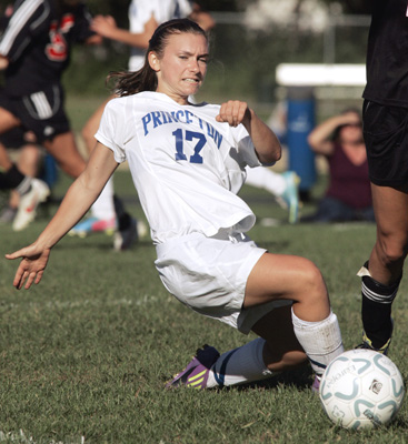 GROUNDED: Princeton High girls’ soccer star Dana Smith slides to the ground after a ball in the midfield in recent action. Last Thursday, senior midfielder and co-captain Smith saw her high school soccer career come to an end as third-seeded PHS fell 4-1 to No. 11 Hightstown in the Central Jersey Group III sectional quarterfinals. The defeat left the Little Tigers with a final record of 14-4.(Photo by Frank Wojciechowski)