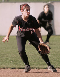 DIAMOND VISION: Hun School softball player Vicki Leach shows her focus on defense in a game last spring. Senior second baseman Leach gives Hun strength up the middle on the infield and is an offensive catalyst. Hun, which started the season with a 4-0 win over Delaware Valley last Monday, plays at Blair on April 1 before hosting Peddie on April 7.(Photo by Frank Wojciechowski)