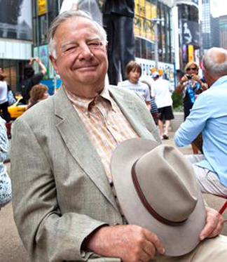 SEWARD JOHNSON ON BROADWAY: Famed sculptor and philanthropist J. Seward Johnson will be in New York City’s Garment District today, Wednesday, June 24, to open an exhibition of of 18 of his most iconic and popular pieces, selected from Grounds for Sculpture’s “Seward Johnson: The Retrospective,” which was scheduled to close last September, but has proved to be so popular that it has been extended to July 1 of this year (www.groundsforsculpture.org). “Seward Johnson in New York, Selections From the Retrospective,” can be seen in Garment District plazas on Broadway, between 38th Street and 39th Street until September 15. (Image courtesy of Seward Johnson Atelier, Inc.)